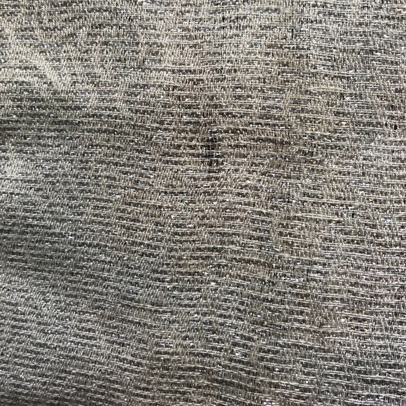 Sparkling Cream Scarf - Picture 5 of 7